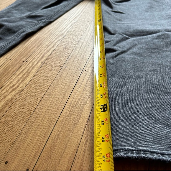 Abercrombie Ultra High Rise Ankle Straight Jeans - size 30 LONG - Picture 5 of 6